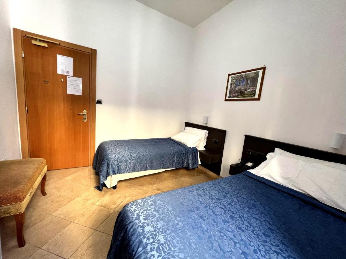 Hotel Domus Termini Рим Экстерьер фото