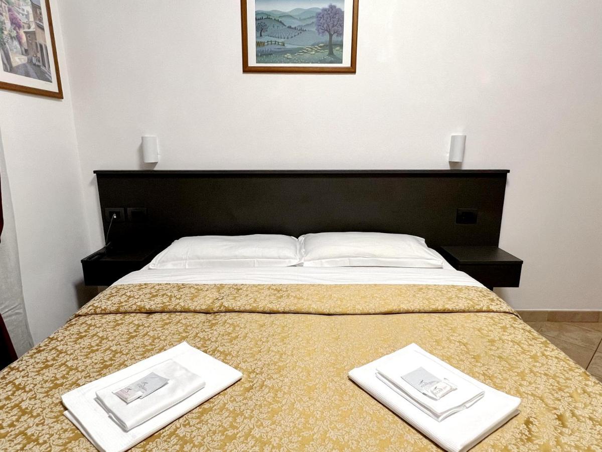Hotel Domus Termini Рим Экстерьер фото