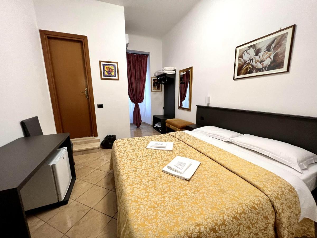 Hotel Domus Termini Рим Экстерьер фото
