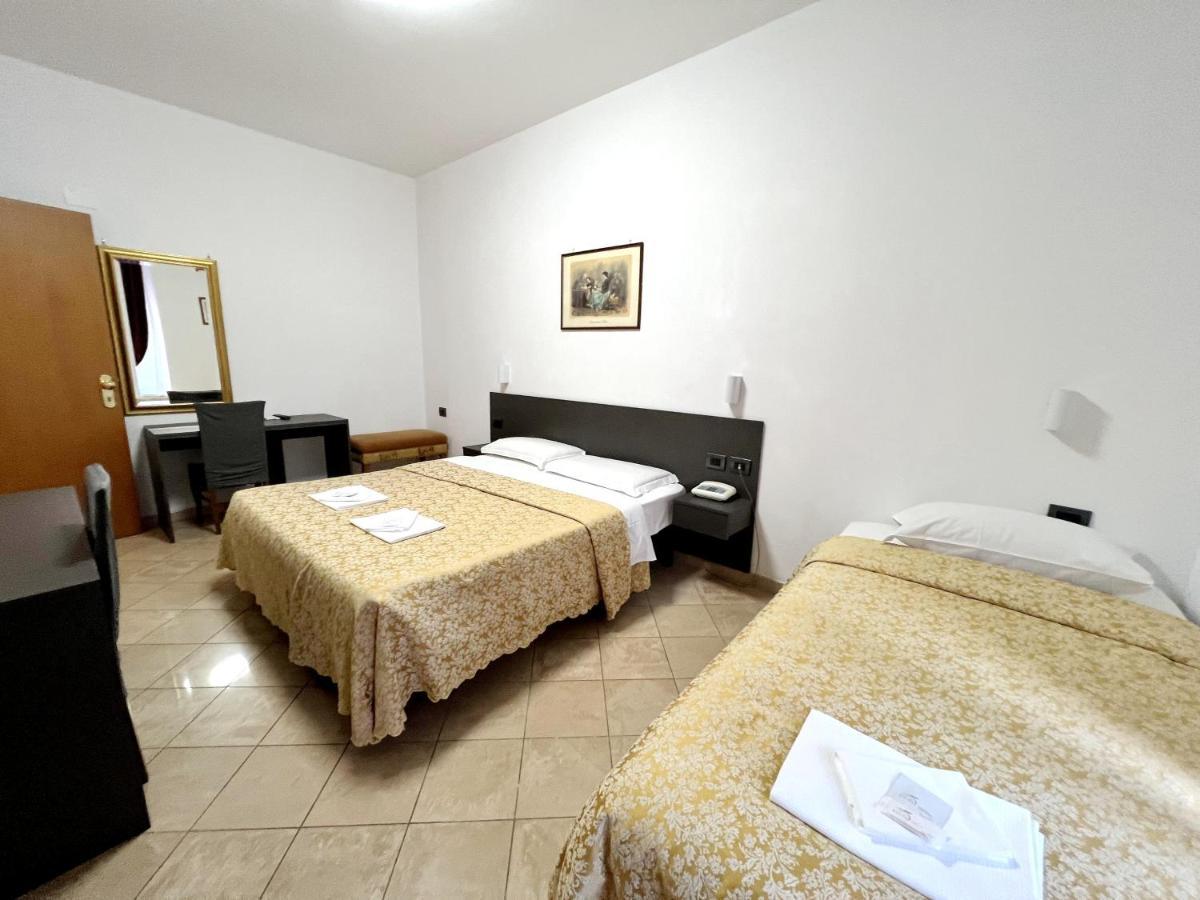 Hotel Domus Termini Рим Экстерьер фото