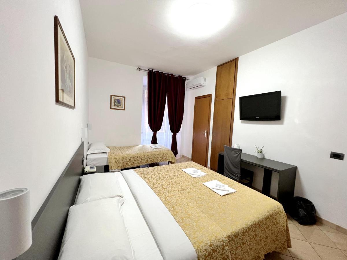 Hotel Domus Termini Рим Экстерьер фото