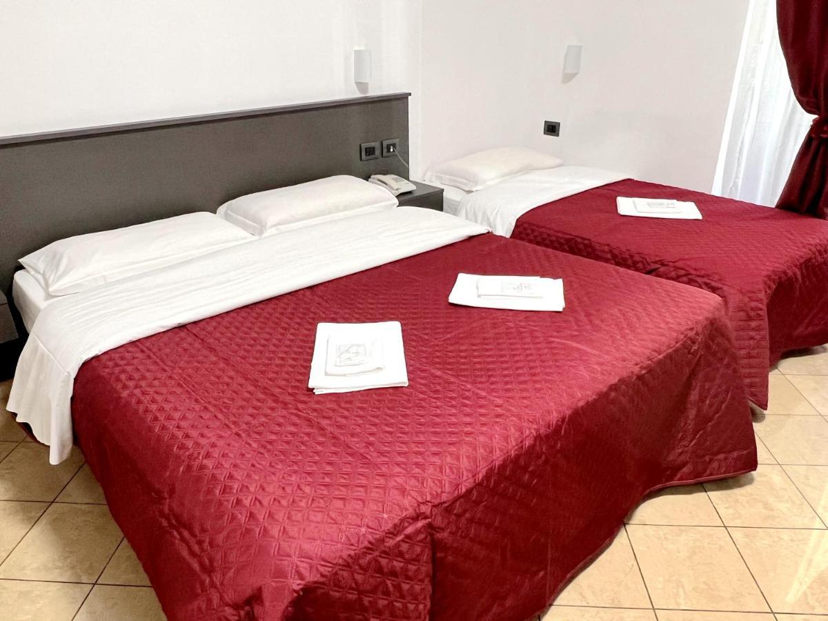 Hotel Domus Termini Рим Экстерьер фото