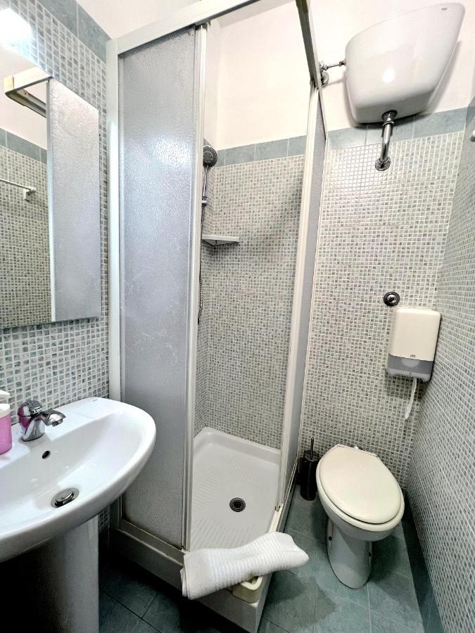 Hotel Domus Termini Рим Экстерьер фото