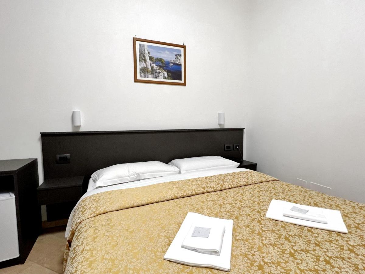 Hotel Domus Termini Рим Экстерьер фото