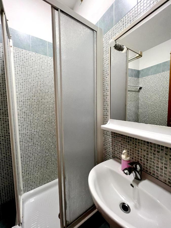 Hotel Domus Termini Рим Экстерьер фото